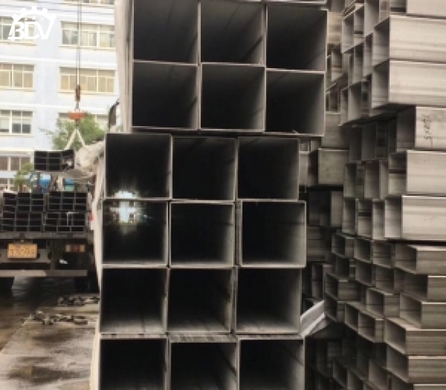 HỘP INOX 304 150 X 150 X 4.0 X 6000